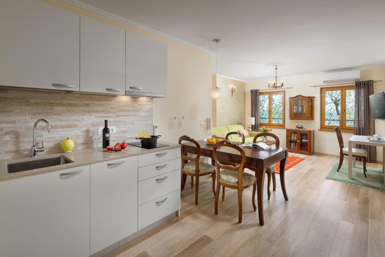 Valdibora Sea View Residence روفينج المظهر الخارجي الصورة